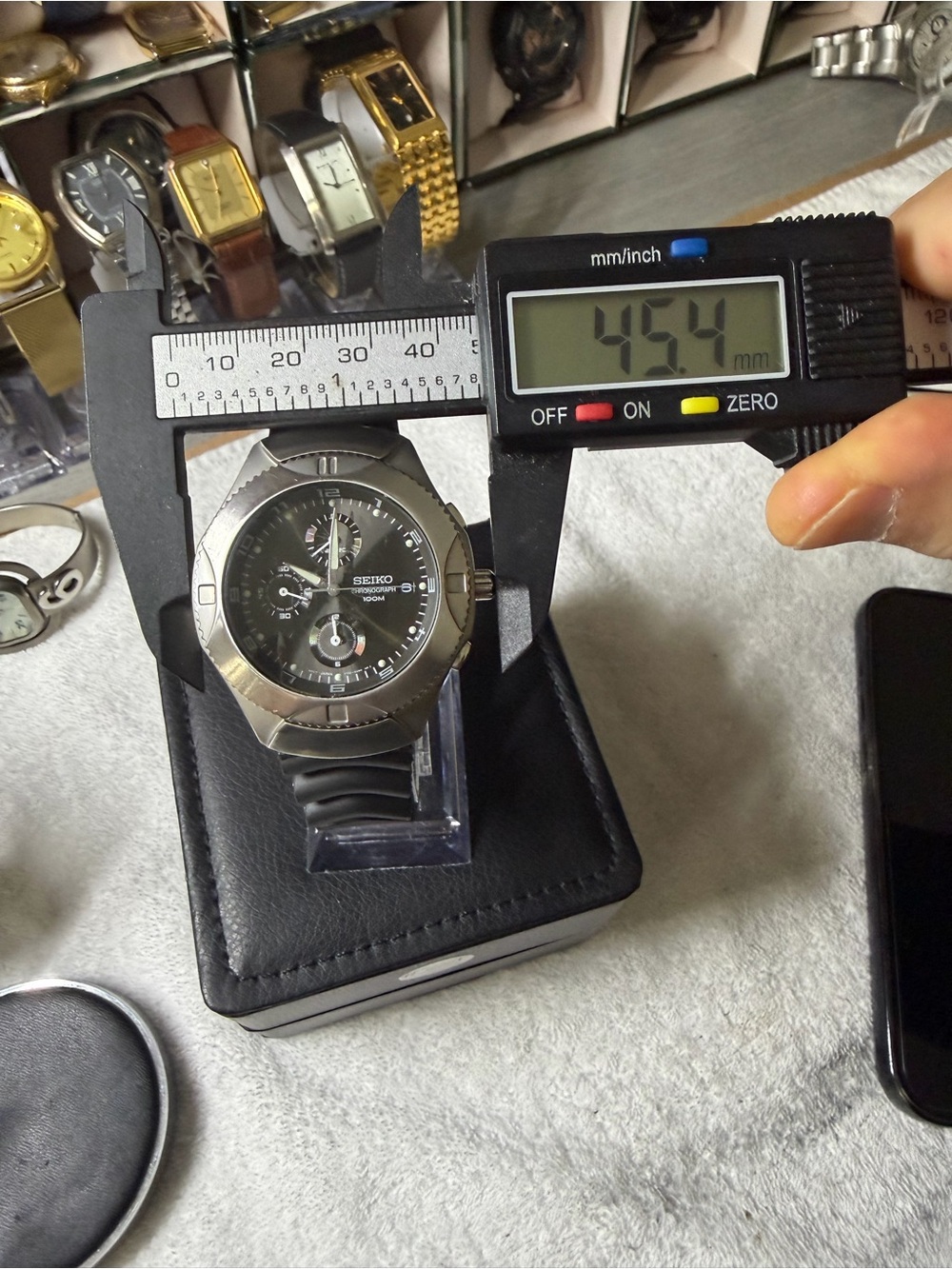 Seiko Black Dial Stainless Steel Chronograph Watch - Picture 4 of 6